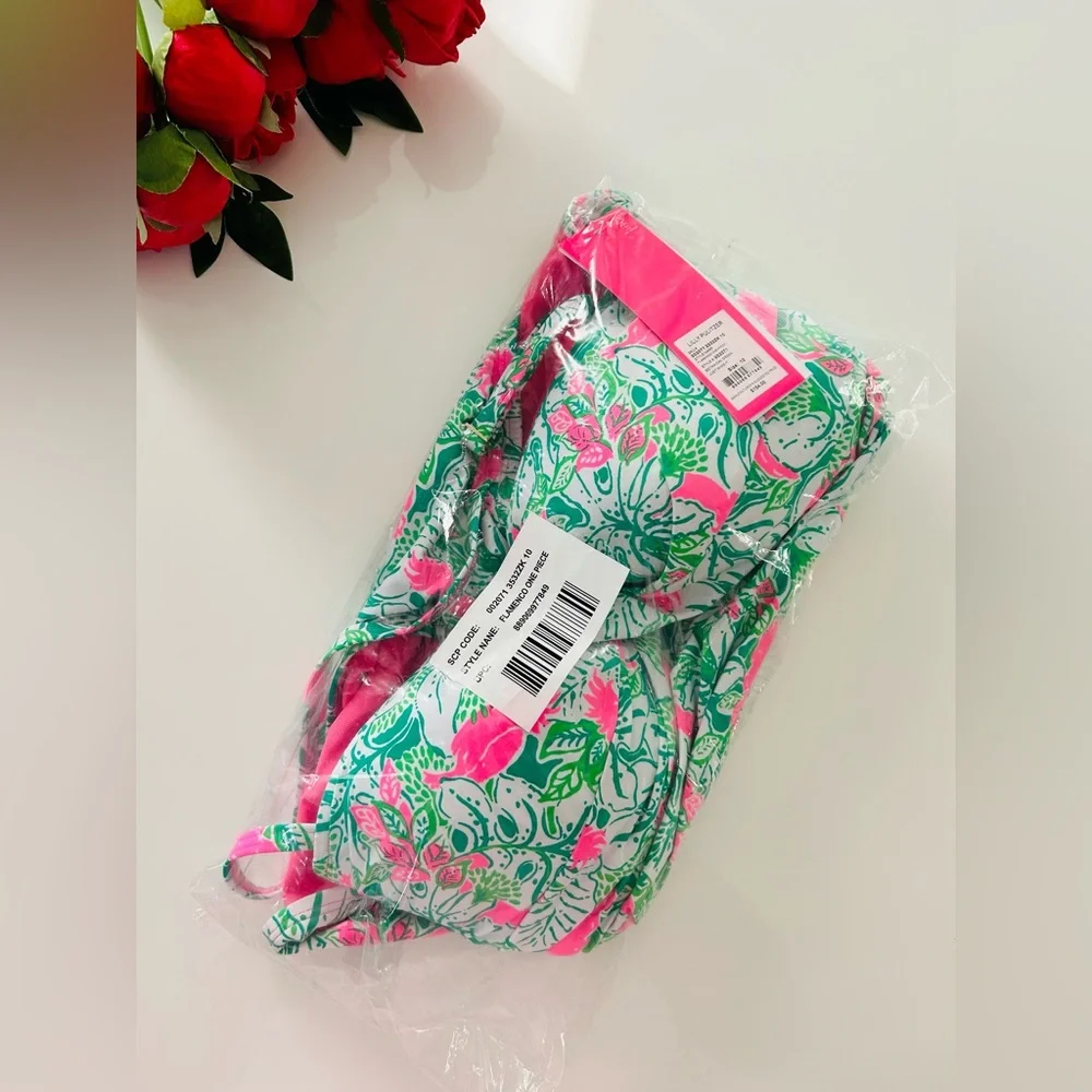 Lilly Pulitzer flamenco one piece swimsuit - Picture 7 of 15